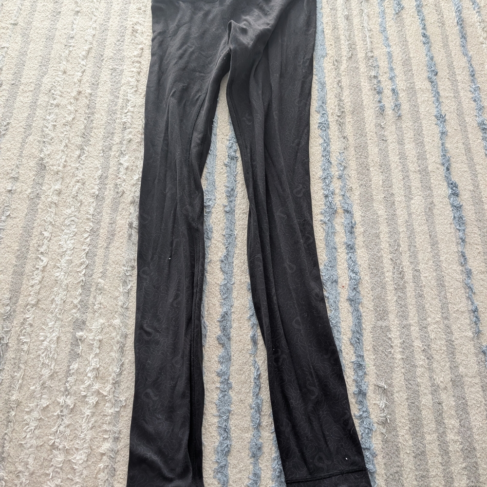 Black Lululemon Logo Leggings
